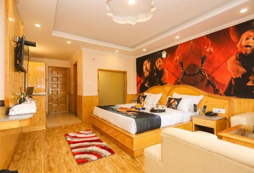 اتاق استاندارد با تخت بزرگ, Smuggler Resort Near Khatusham & Hadimba Temple With Parking & Swimming Pool