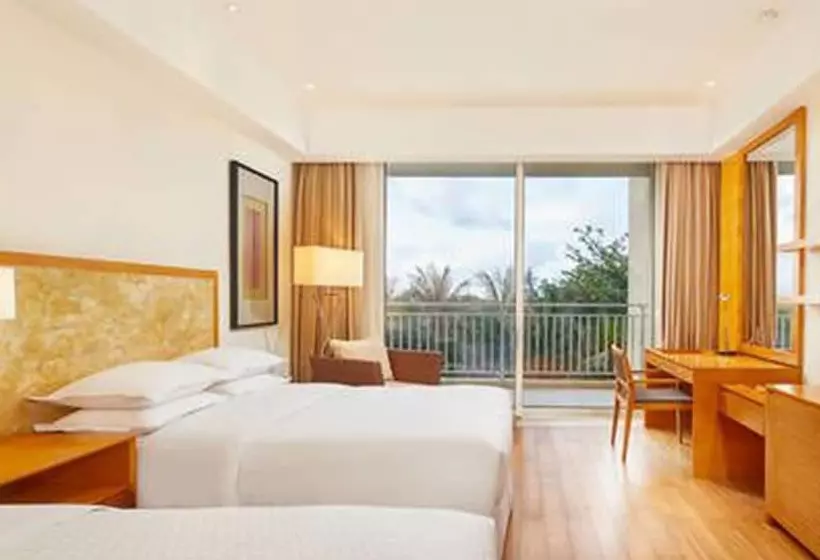 庭の見えるバルコニー月スタンダードルーム, Four Points By Sheraton Shenzhou Peninsula Resort