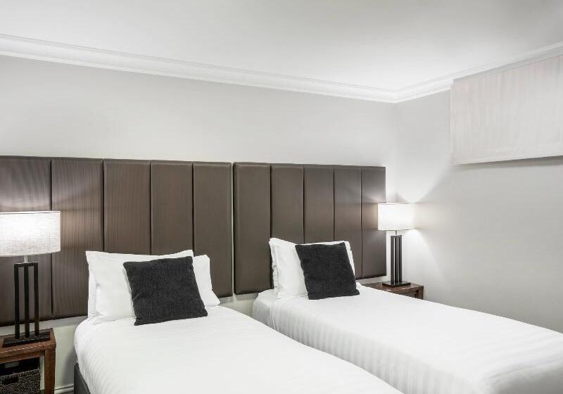 Номер Стандарт, Hilton Southampton   Utilita Bowl
