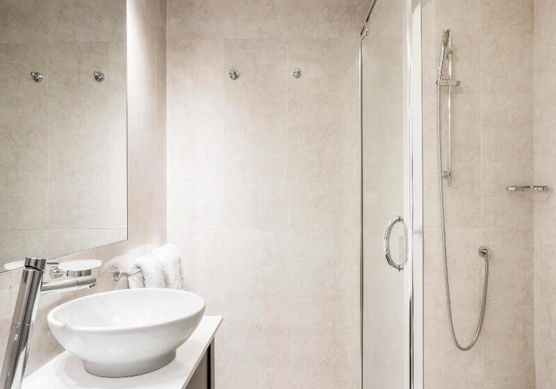 Номер Стандарт, Hilton Southampton   Utilita Bowl
