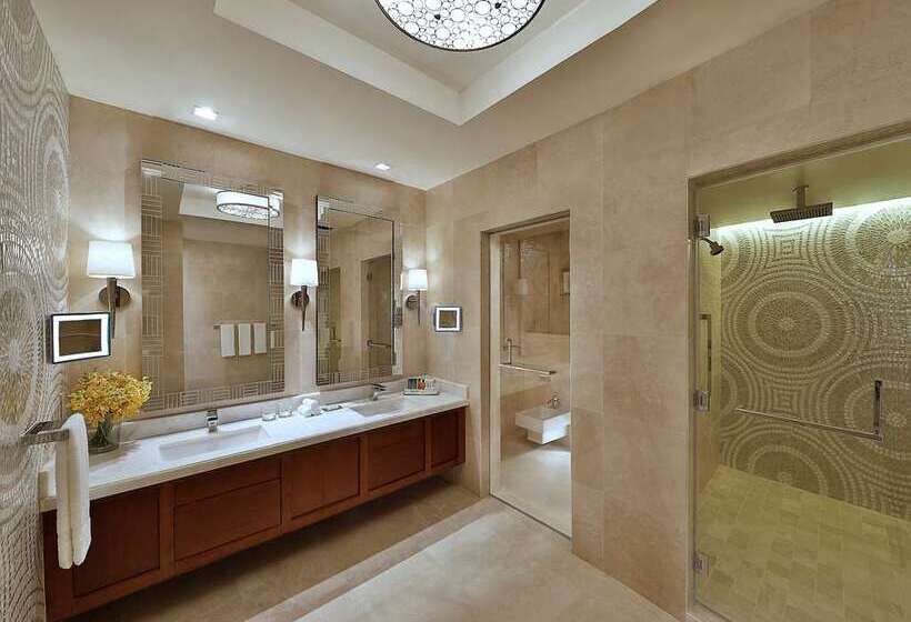 스위트, Hilton Southampton Utilita Bowl