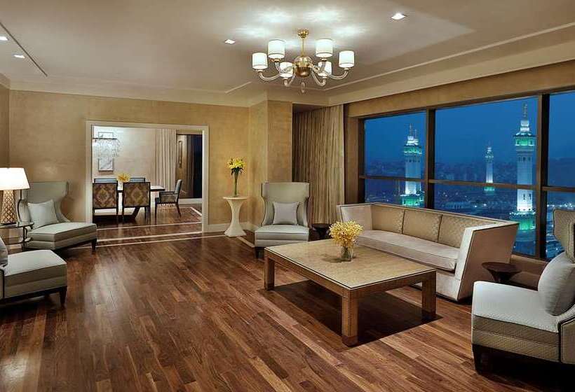 스위트, Hilton Southampton Utilita Bowl