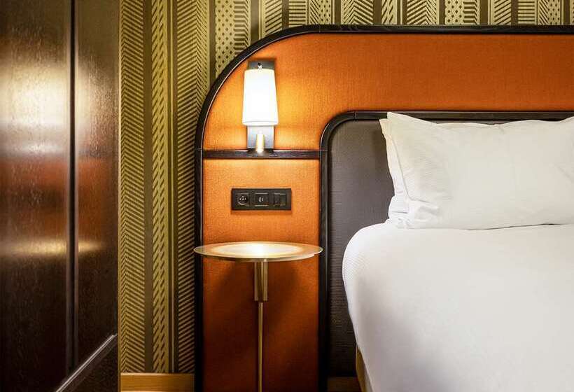 Номер Deluxe с Видом, Hilton Southampton   Utilita Bowl