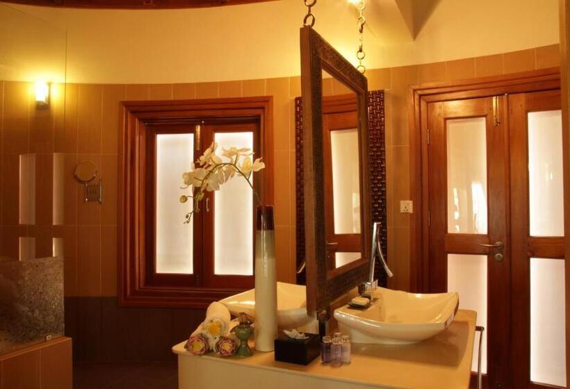 جناح سرير كينج, Nataya Round House Coral Bay Resort