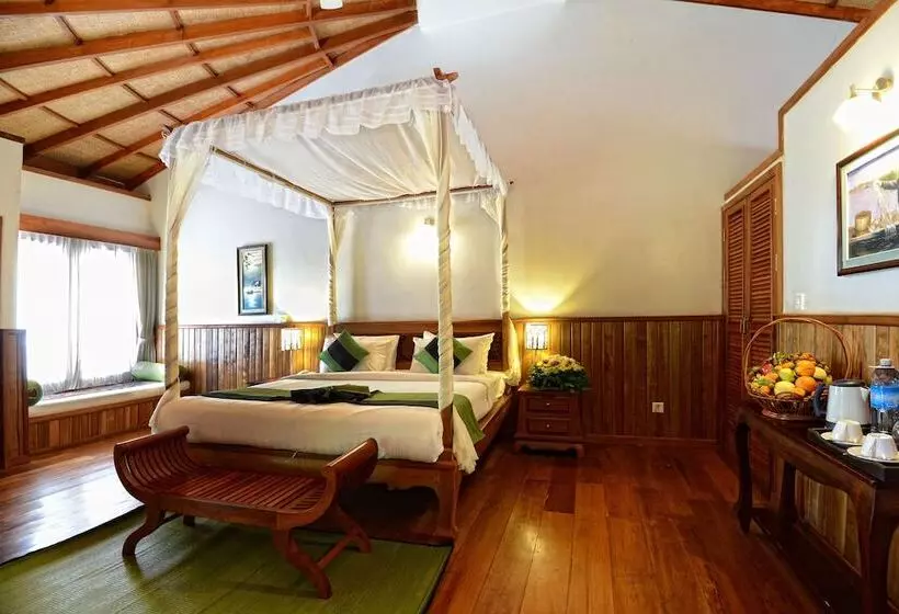 اتاق لوکس با چشم‌انداز باغ, Nataya Round House Coral Bay Resort