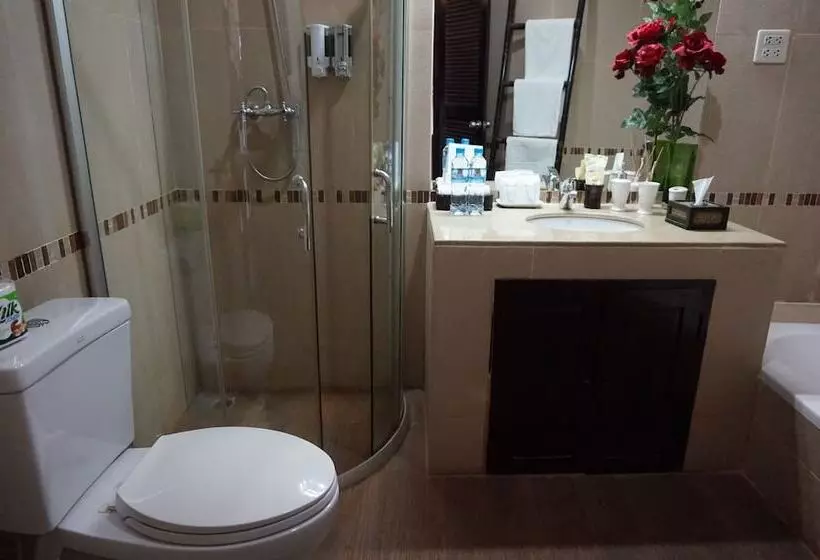 Chambre Supérieure, Residence Sisouk