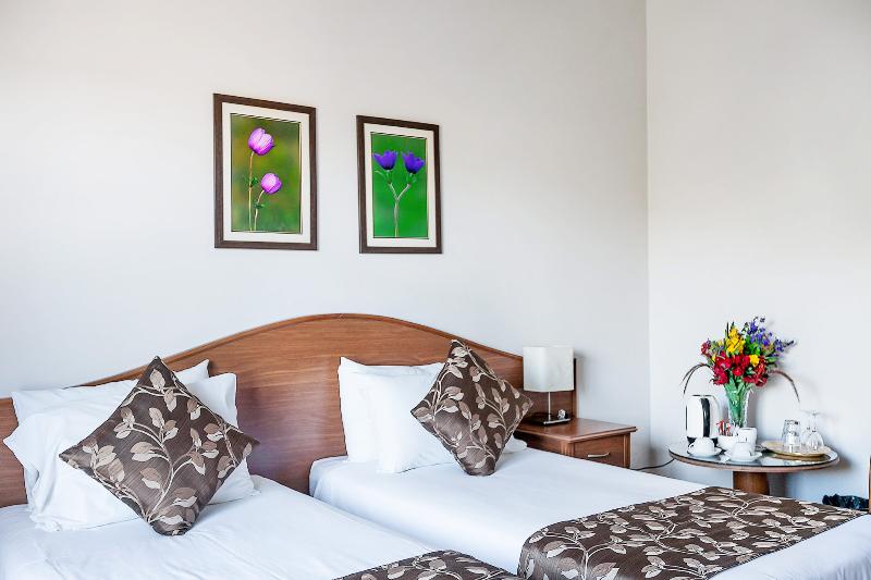 غرفة قياسية, The Ship Inn