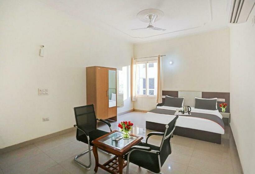 三人经典房间, Collection O 702138  Star Key