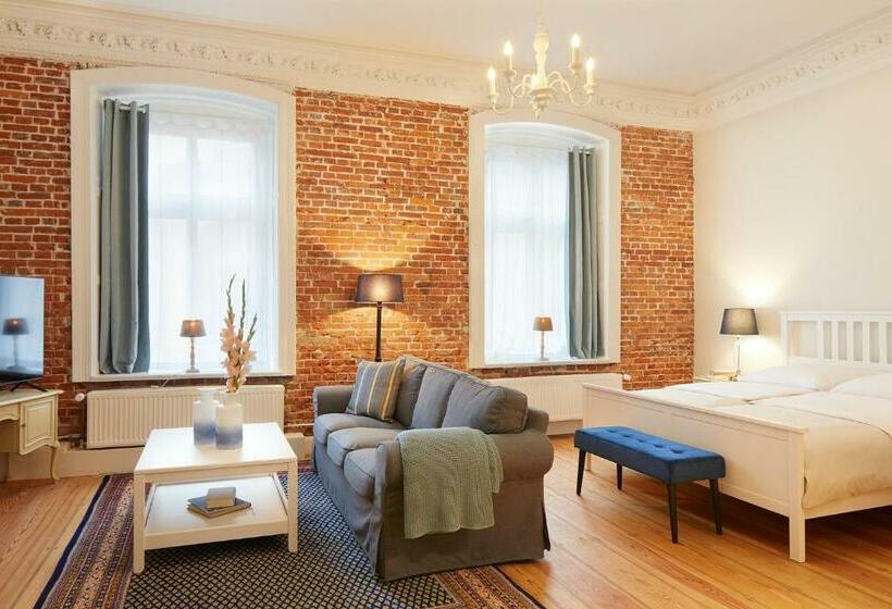 سوییت جونیور, Aparthotel Alstersuite