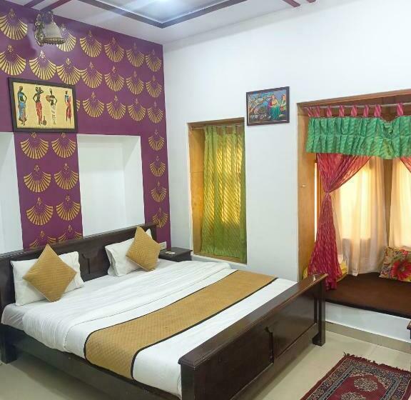 Quarto Deluxe, Golden Tulip Jaisalmer