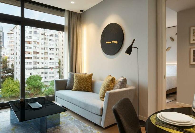 1 Bedroom Apartment City View, Marriott Executive Apartments Istanbul Fulya