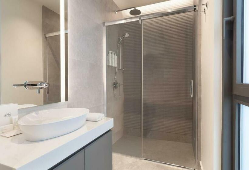 1 Bedroom Apartment City View, Marriott Executive Apartments Istanbul Fulya