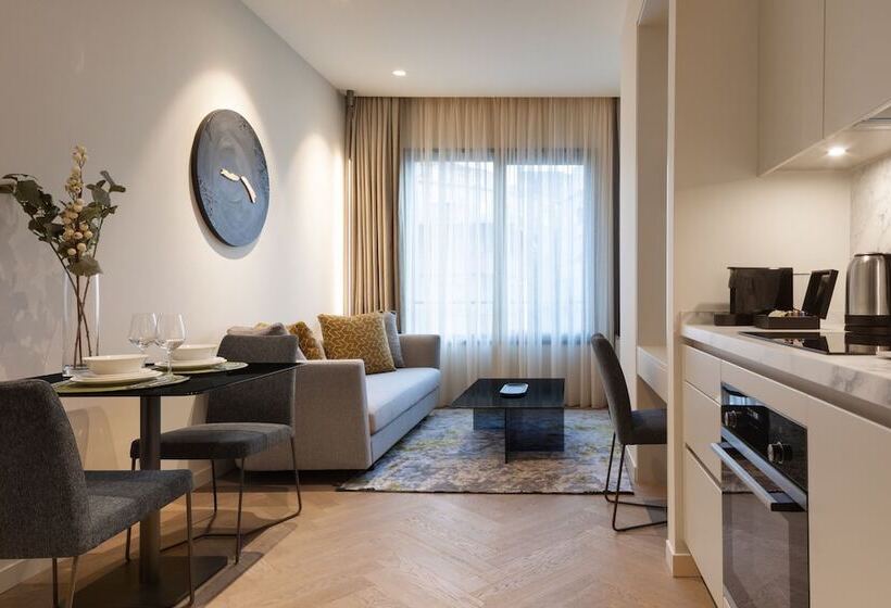 1 Bedroom Apartment City View, Marriott Executive Apartments Istanbul Fulya