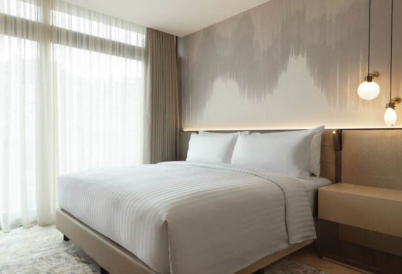 1 Bedroom Apartment City View, Marriott Executive Apartments Istanbul Fulya