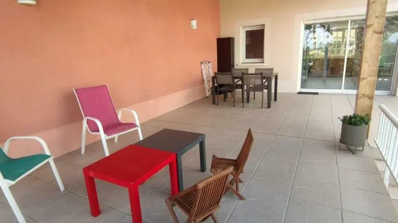 Superior-perhehuone, La Petite Maison