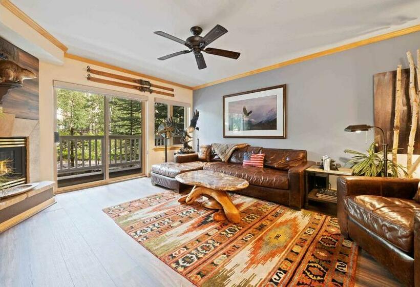 Апартаменты Deluxe 1 Спальня, St James Place By East West Hospitality