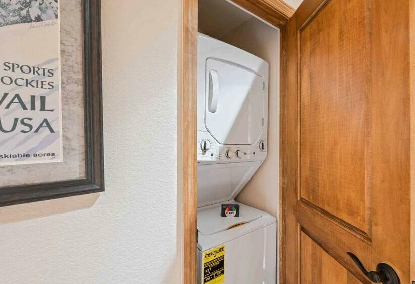 Апартаменты 3 Спальни, St James Place By East West Hospitality