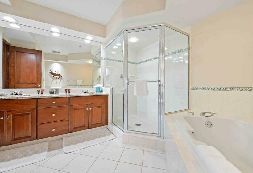 Апартаменты 3 Спальни, St James Place By East West Hospitality