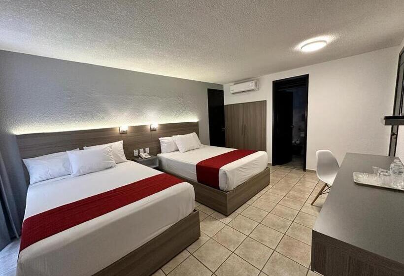 Standard Szoba, Bedd Express Querétaro