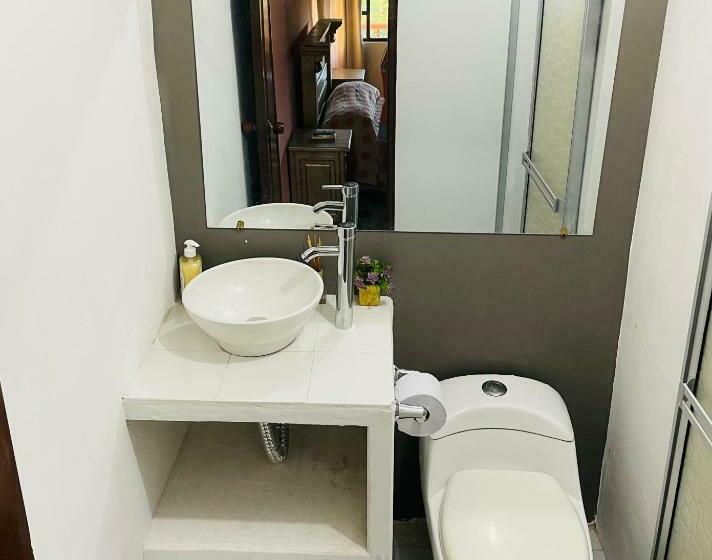 スタンダードトリプルルーム, Campestre Toro Loco