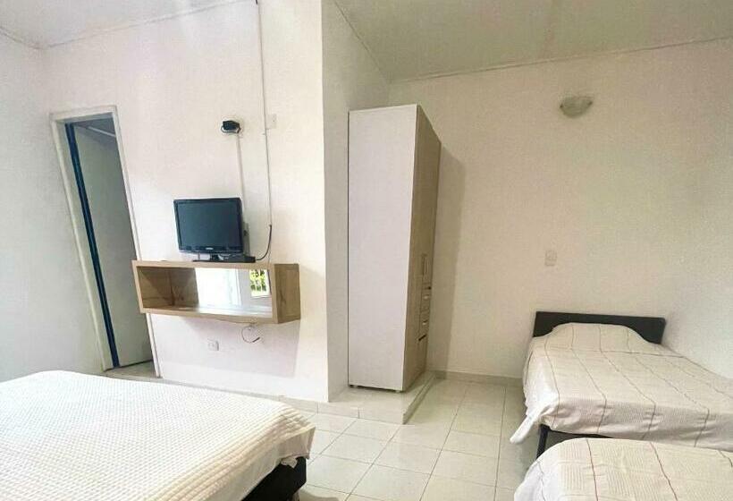 Семейный Номер, Campestre Toro Loco