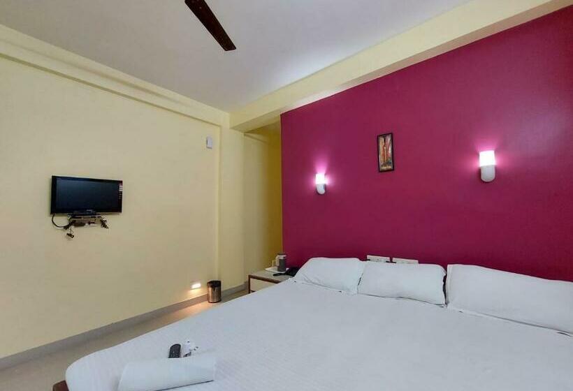 اتاق اکونومی, Mira International