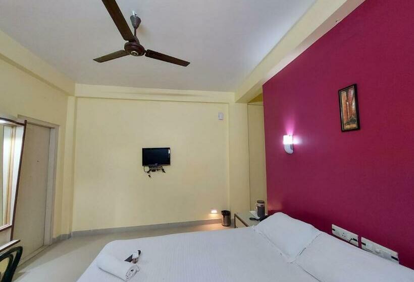 اتاق اکونومی, Mira International