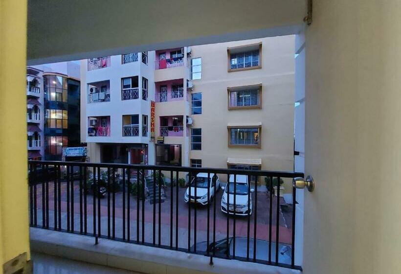 اتاق اکونومی, Mira International