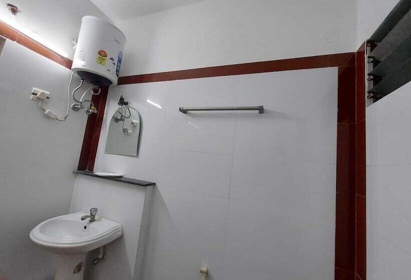 اتاق لوکس, Mira International