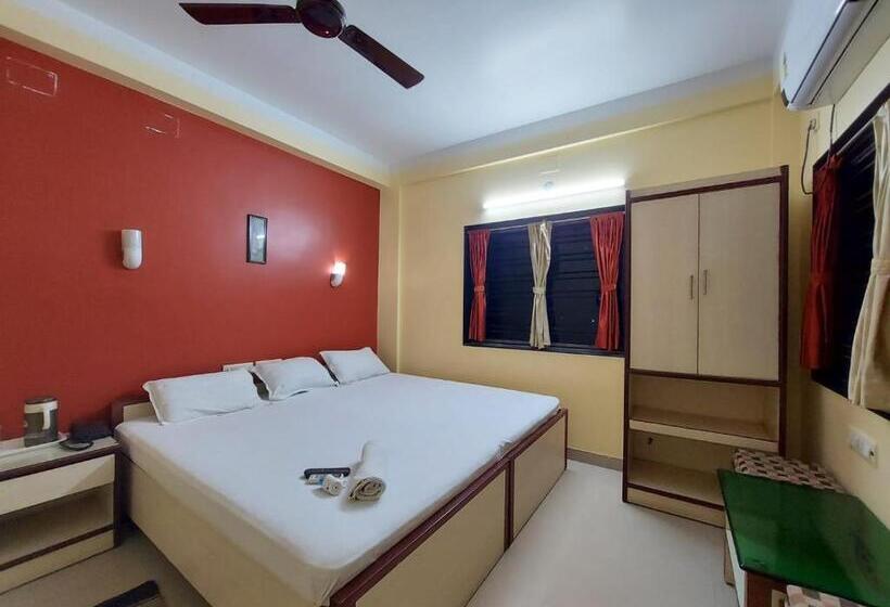 اتاق لوکس, Mira International