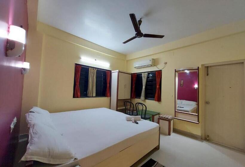 اتاق لوکس, Mira International