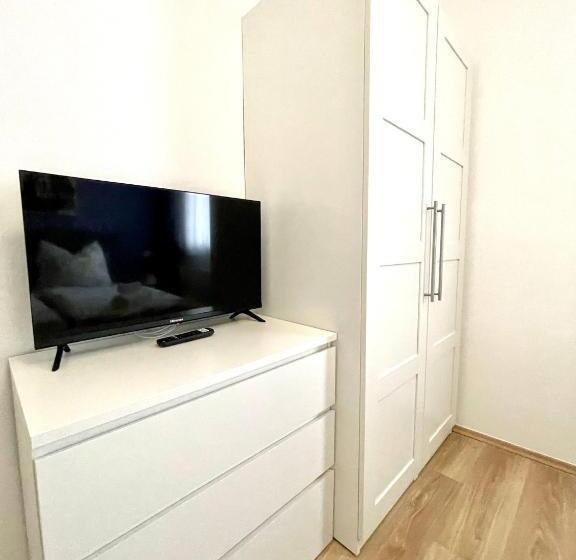 חדר סטודיו סטנדרד, Pension Maier