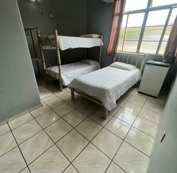 غرفة قياسية فردية, Premium Center