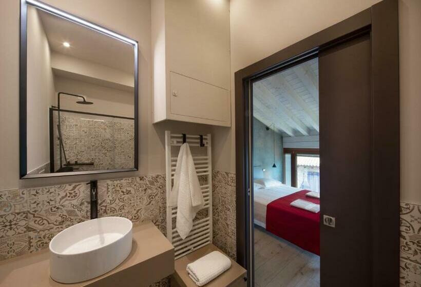 Номер Стандарт, Monte Isola   Decio Rooms
