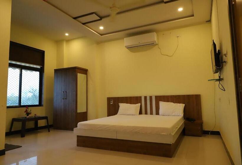 غرفة كومفورت ثلاثية, Athitya Hotel And Resort