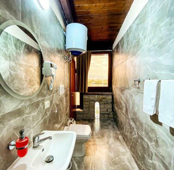 스탠다드 룸 호수 전망, Iliria