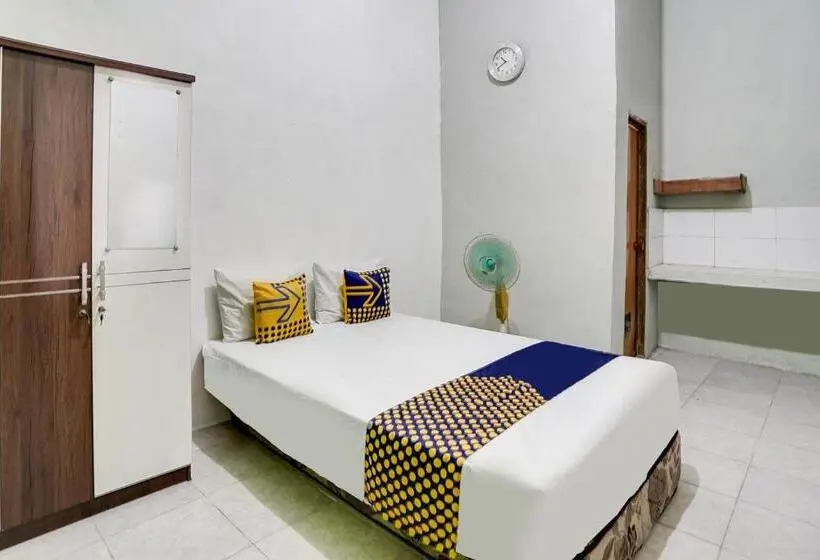 エコノミールーム, Spot On 91747 Gamping Homestay Syariah