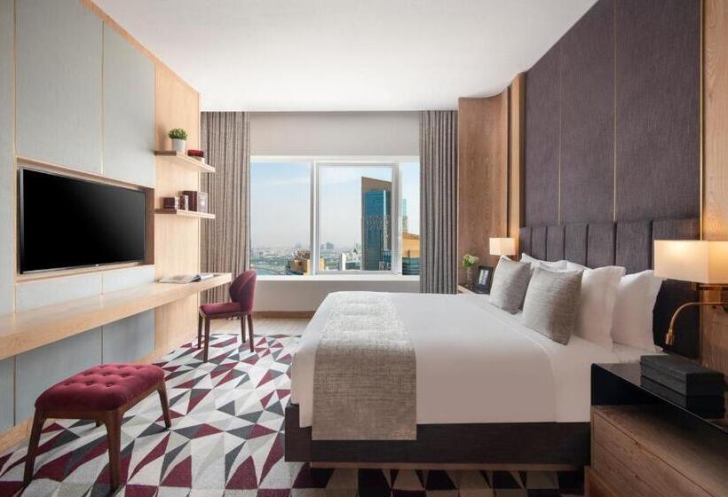 سوییت اجرایی, The Bentley Luxury Hotel & Suites