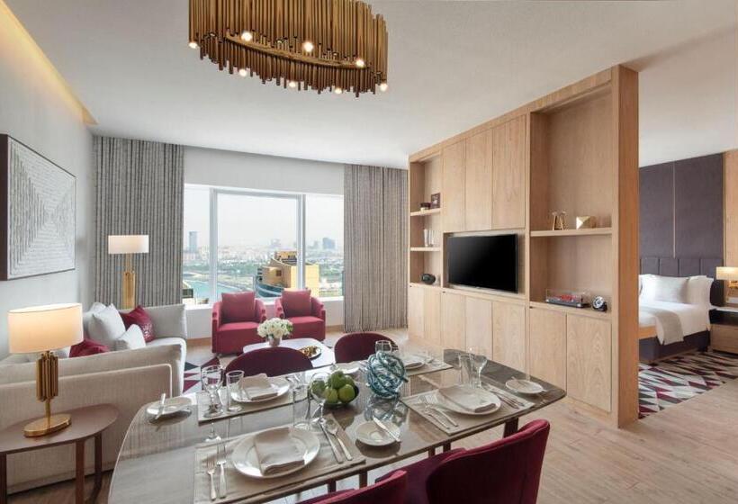 سوییت اجرایی, The Bentley Luxury Hotel & Suites