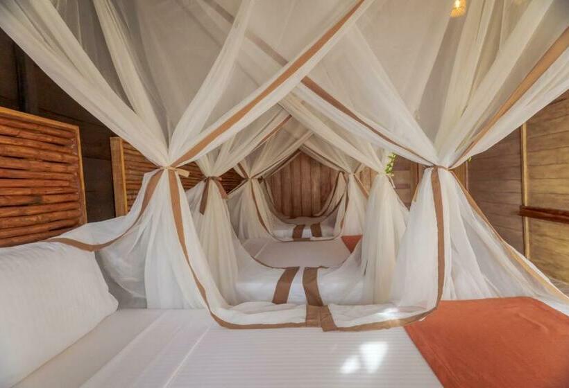 디럭스 스위트 킹 침대, Biohotel Arara River