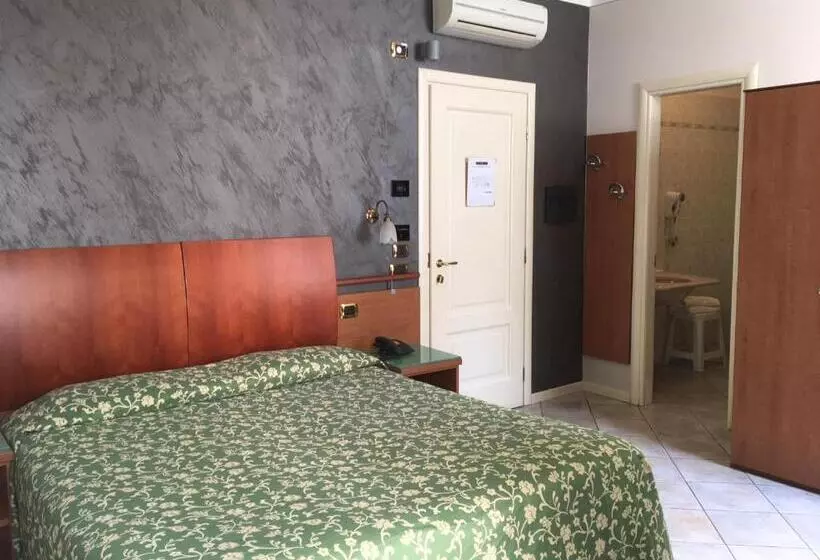 اتاق استاندارد, Alessi Hotel Trattoria