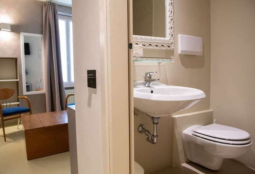 Номер Стандарт, Alessi Hotel Trattoria