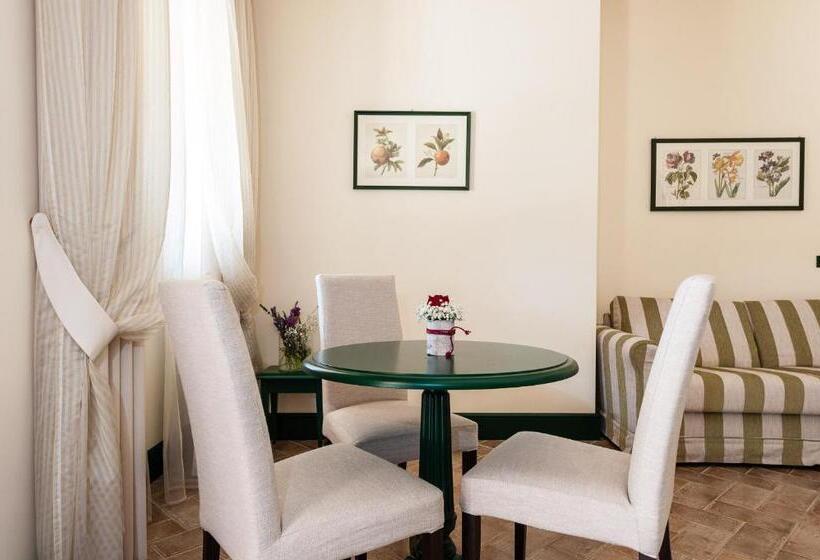 سوییت جونیور, Alla Corte Delle Terme Resort