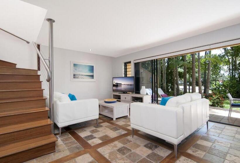 スリーベッドルーム　ヴィラ, By The Sea Port Douglas