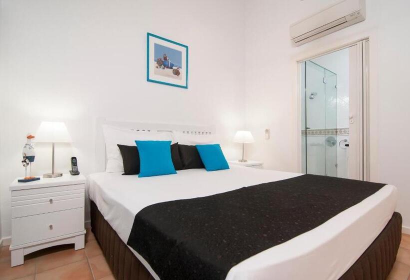 オーシャンビュー２ベッドルームヴィラ, By The Sea Port Douglas