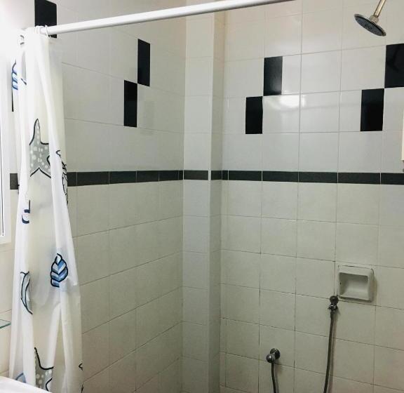 高级大房间, Coastal Park