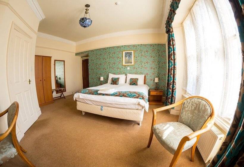 ダブルベッドのクラシックルーム, Farnley Tower Guesthouse