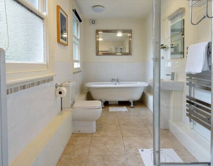 スーペリアールーム, Galtres Lodge Hotel & Forest Restaurant