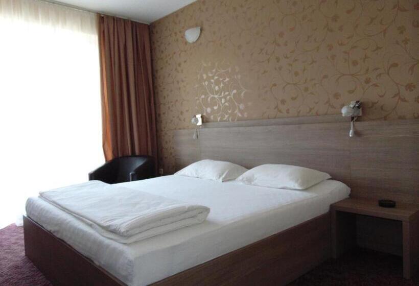 스탠다드 발코니 룸, Holiday