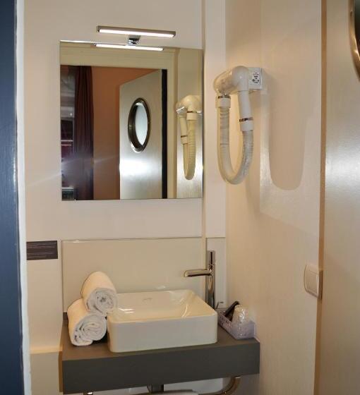 标准间内部标间, La Marine, Vieux Port